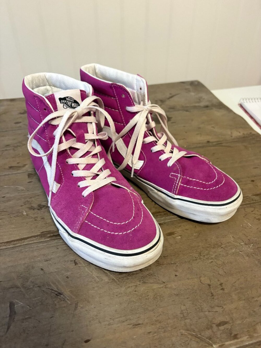 Vans Sk8 Hi Mens 9 Womens 10.5 High Top Sneakers Canvas and Suede Magenta Pink